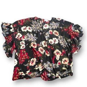 Umgee Black/Red Floral Shortsleeve V-neck Blouse Women's Size XL Ruffle
